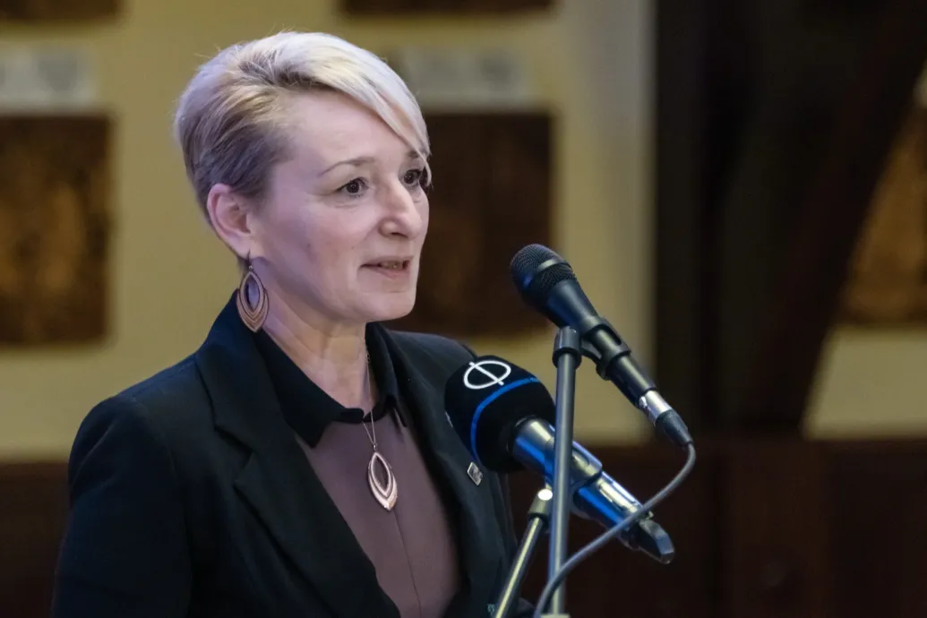 Czunyiné szerint hibázott a férje a Cica-homok bányáról szóló kuvaszos kommentjével