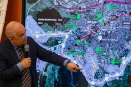 Hatórás ülésen estek neki Emil Bocnak a bedőlő kolozsvári körgyűrű-projekt miatt