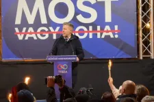 Magyar Péter szerint legalább félmillióval több támogatójuk van, mint a Fidesznek