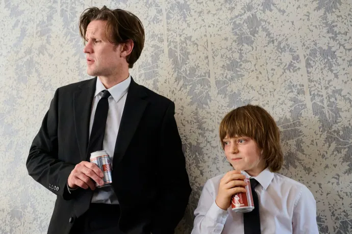 A világ legrosszabb apja mellett az ördög is csak egy rossz vicc