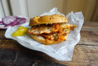 A középkori magyar szendvics, amit Laciról neveztek el. De ki az a Laci?