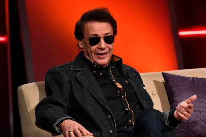 Egész alakos szobrot kap Fenyő Miklós a XIII. kerületben