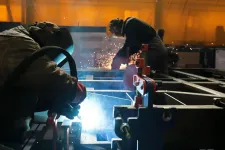 Nem véletlenül titkolták, hogy mennyiért adott túl legjobb műhelyein a MÁV