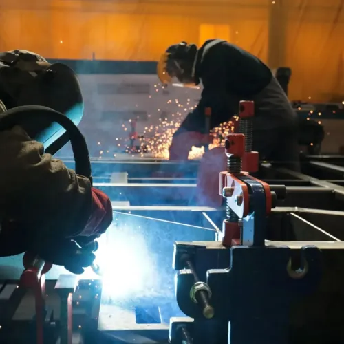 Nem véletlenül titkolták, hogy mennyiért adott túl legjobb műhelyein a MÁV