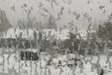 Extrán szeszélyes időjárás: délen érkezik a tavasz, északon a szezon legnagyobb havazása is összejöhet