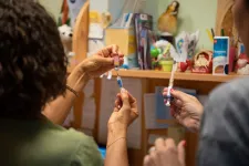 Pénzért kamuzta be a kötelező védőoltások beadását egy gyerekorvos