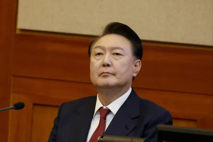 Nem jogerősen életfogytiglani börtönre ítélték a volt dél-koreai elnököt