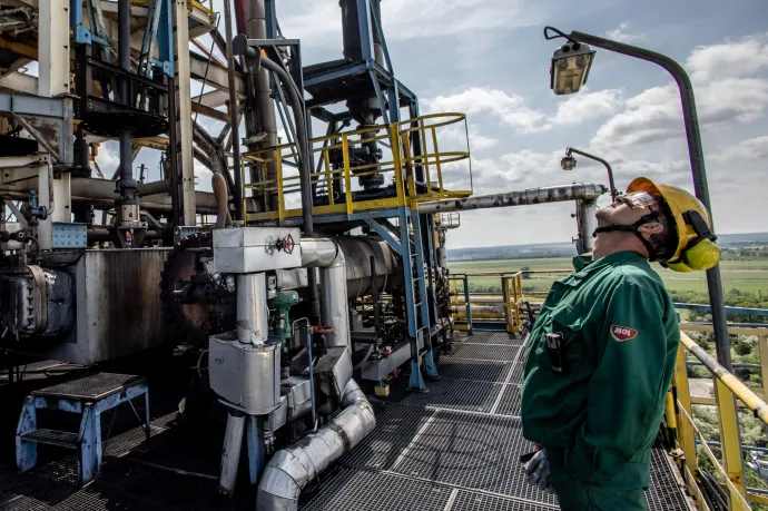 Szijjártó sent a strong message, but Hungary may be shooting itself in the foot by not supplying diesel to Ukraine