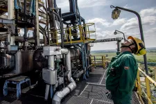 Szijjártó sent a strong message, but Hungary may be shooting itself in the foot by not supplying diesel to Ukraine