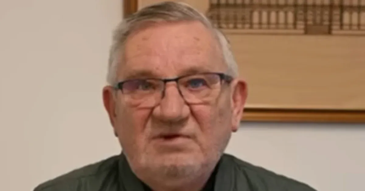 Földi László, Fidesz-képviselő, elütött egy biciklist.