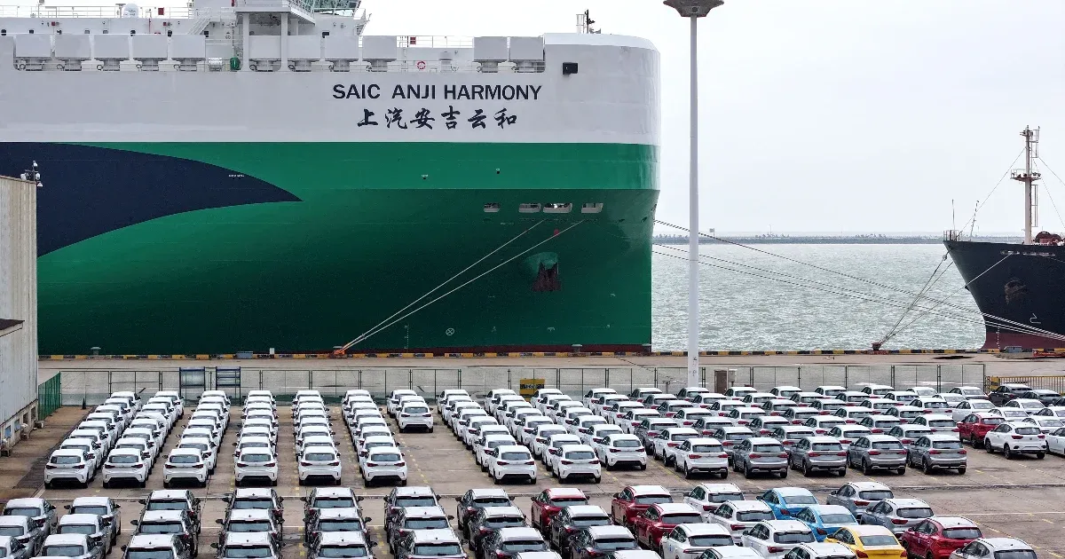 Nő a gyanakodás a kínai autókkal szemben, kitiltották őket a katonai létesítményekből a lengyelek