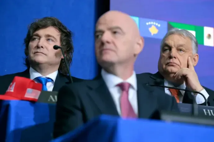 Argentinian President Javier Milei and Viktor Orbán, with FIFA President Gianni Infantino in front of them, at the meeting of the Board of Peace in Washington on February 19, 2026 – Photo: Chip Somodevilla / Getty Images