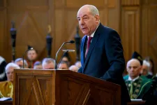 Matolcsy Ádámmal és Windisch cégével is kötött milliós szerződéseket az elmúlt években a Sándor-palota