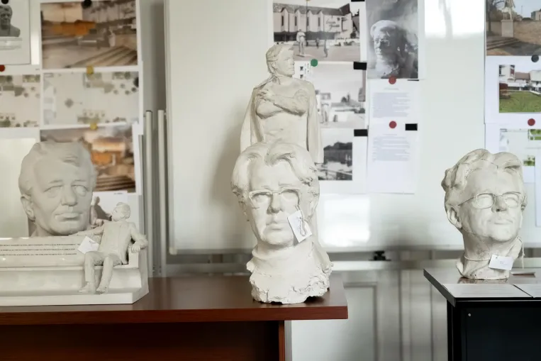 Macalik Arnold: Gigászi lehetőség volt a Sütő-pályázat, de végül csupán éles tükörképünk körvonalazódik belőle