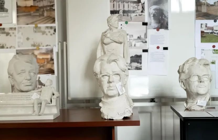 Macalik Arnold: Gigászi lehetőség volt a Sütő-pályázat, de végül csupán éles tükörképünk körvonalazódik belőle