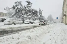 A MÁV szerint Nyugat-Magyarországon válságos a közlekedési helyzet, Sopronban elállt a havazás