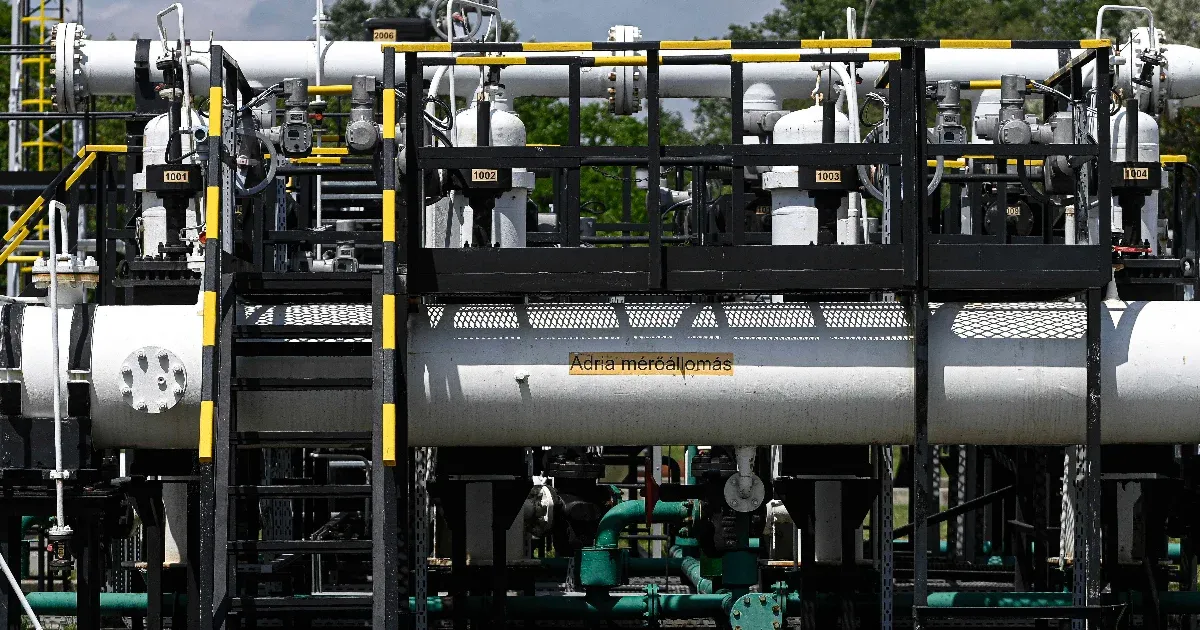 Janaf: Jelentős mennyiségű nem orosz kőolaj megy Magyarországra és Szlovákiába az Adria-vezetéken
