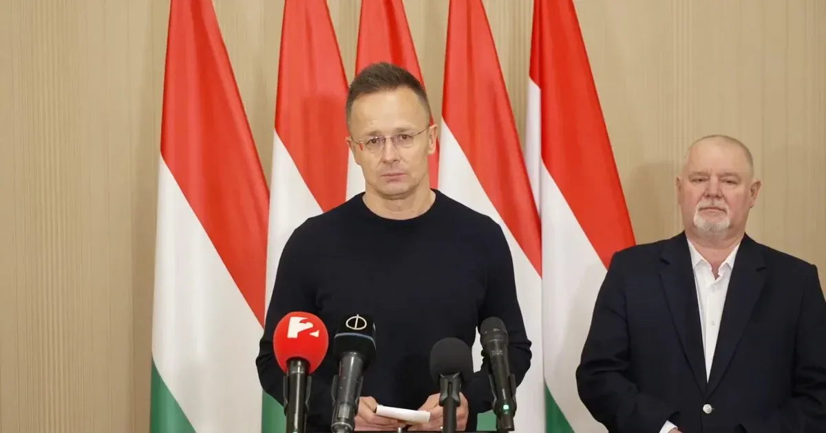 Szijjártó Péter: Magyarország blokkolja az Ukrajnának szánt 90 milliárd eurós hadikölcsönt