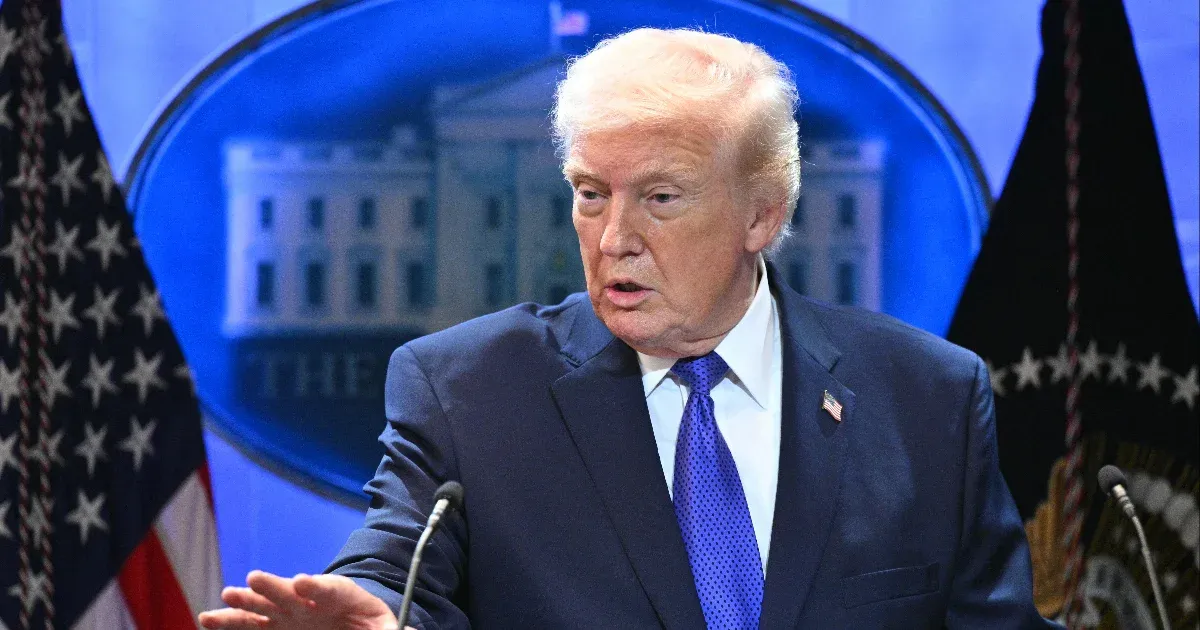 Trump válasza a vámjai megsemmisítésére: bejelentette egy új, 10 százalékos globális vám kivetését