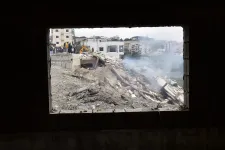 Legalább tízen meghaltak izraeli légicsapásokban Libanon keleti részén