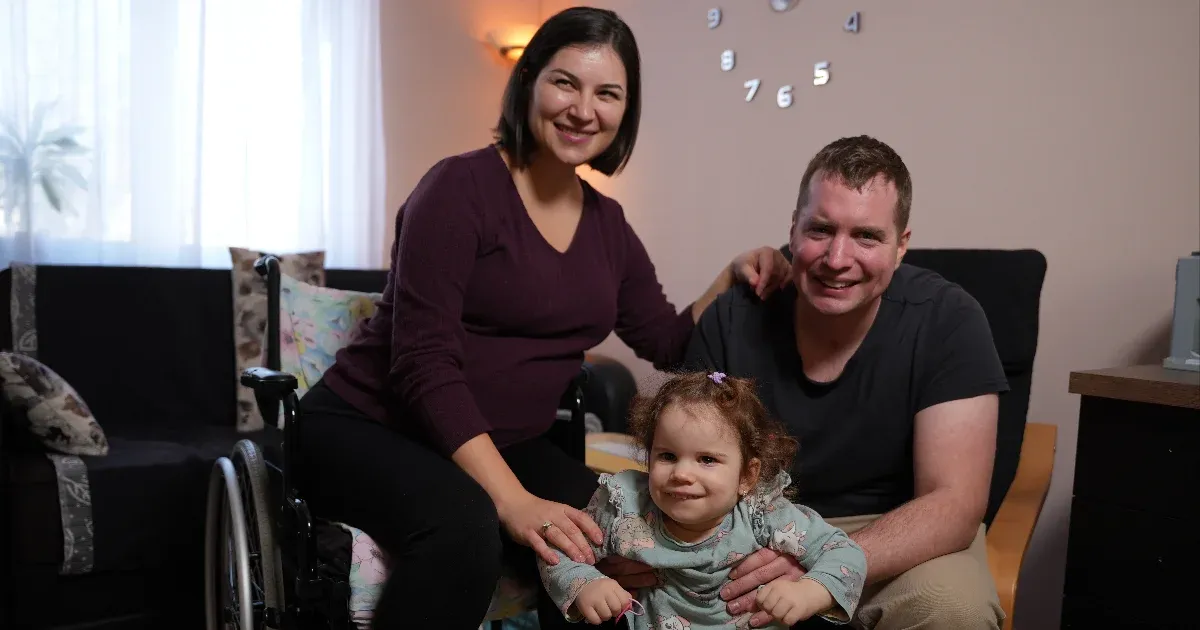 Az anyaságom nem a kerekesszéken, hanem a szereteten múlik