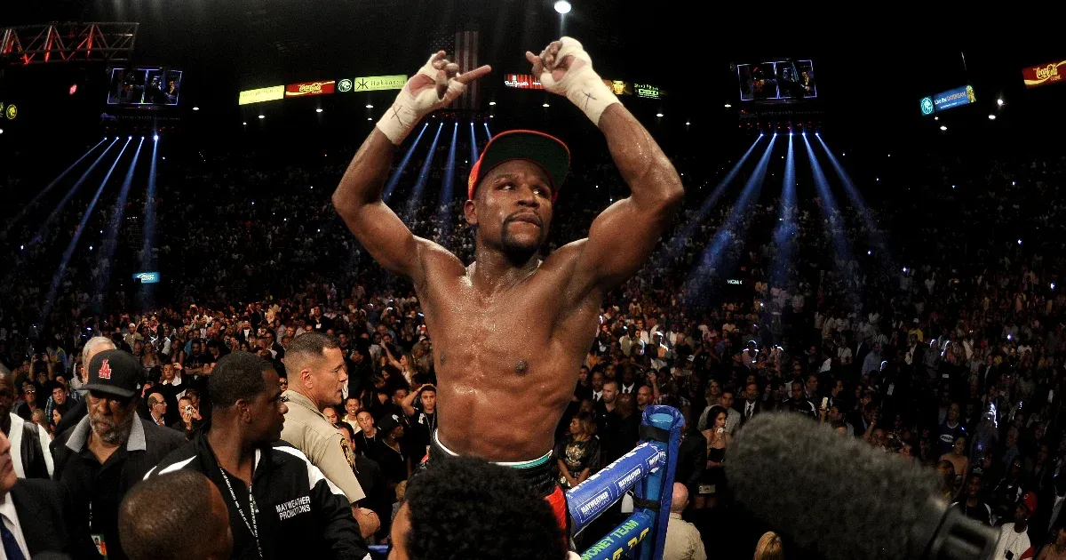 Visszatér Floyd Mayweather, Mike Tysonnal bokszolhat áprilisban