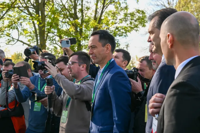 Csoma Botondnak: a félelemipar nem közösségépítés