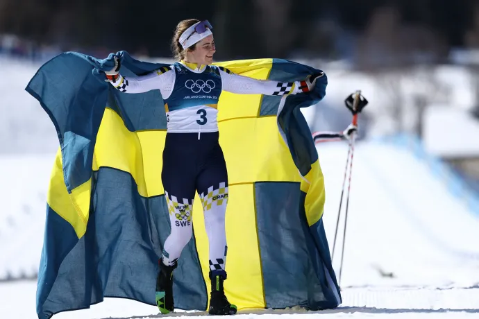 Ebba Andersson a célban – Fotó: Anne-Christine Poujoulat / AFP