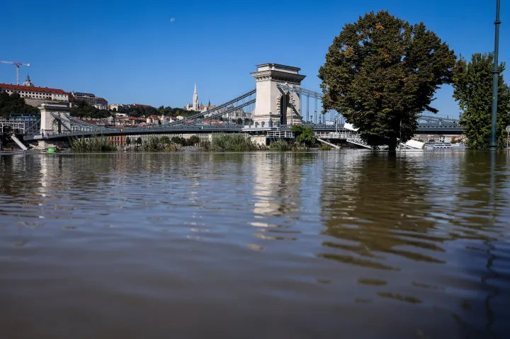 Megtalálta a rendőrség az eltűnt gimnazista fiú holttestét a Dunában