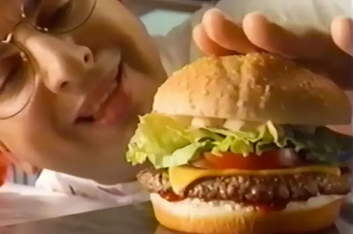 300 millió dollárral megtolt felnőttburger volt a McDonald's legnagyobb bukása