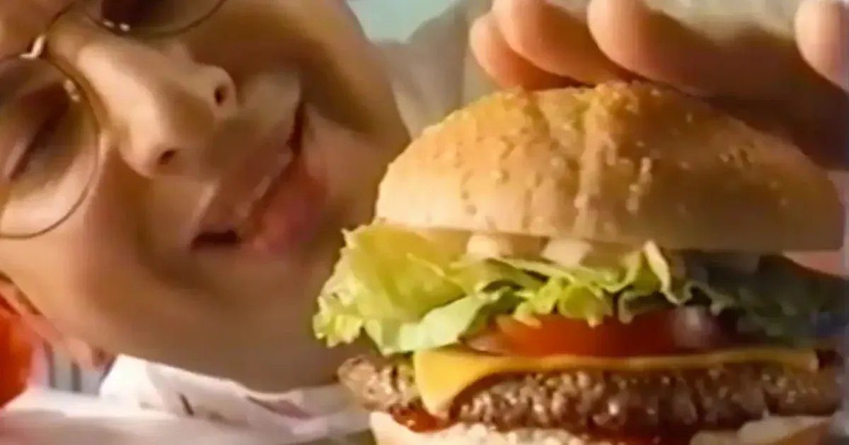 A McDonald’s Arch Deluxe: A felnőttburger hatalmas bukása a ’90-es években