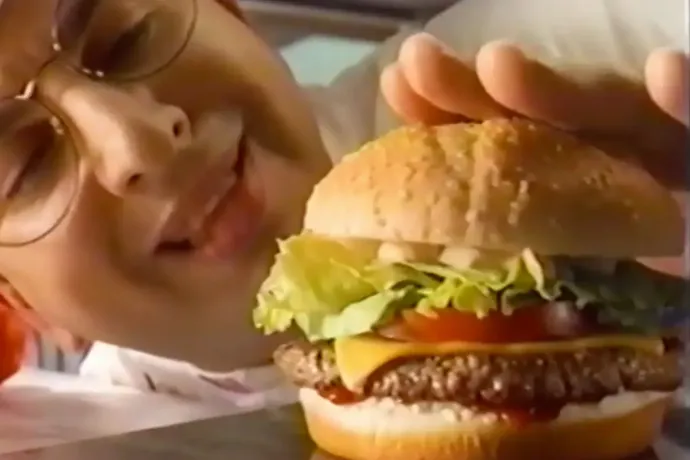 300 millió dolláros felnőttburger volt a McDonald's legnagyobb bukása