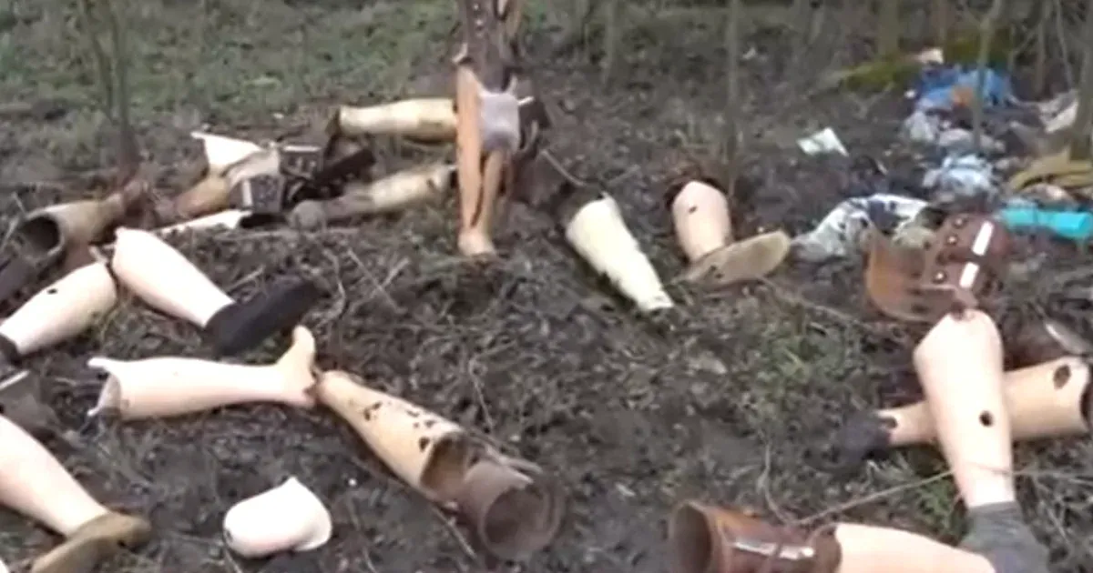 30-40 szétszórt műlábat találtak vadászok Tiszajenő határában