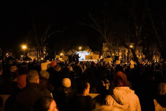 Magyar Péter: Mit folytatnak? Azt mondják a szögediek, hogy a lopást!
