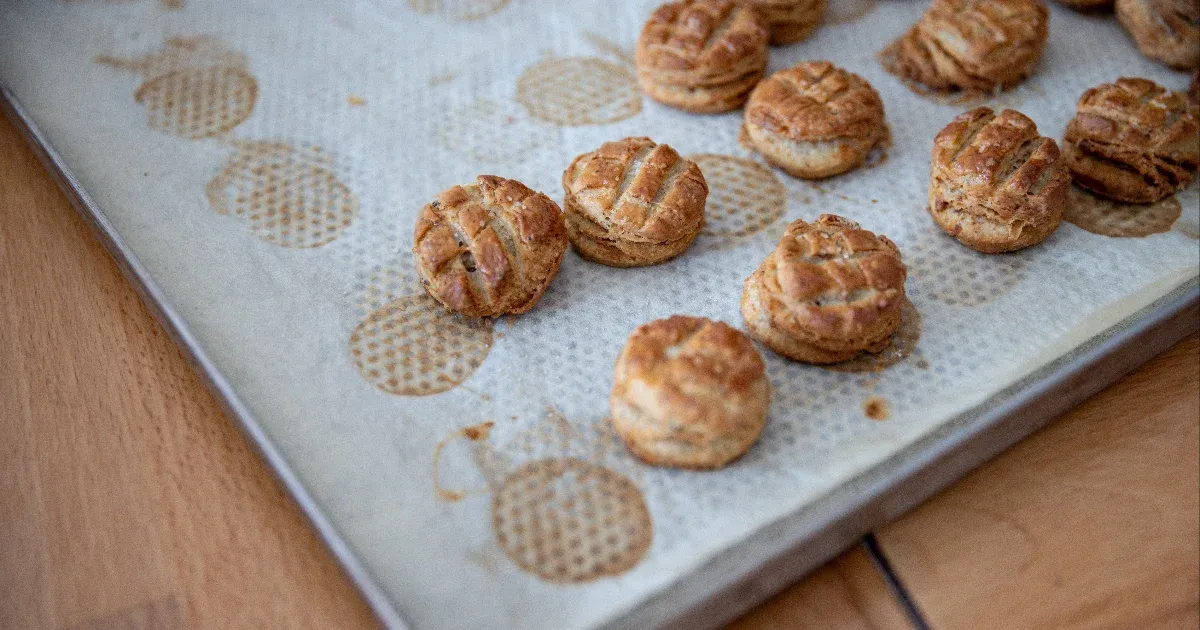 Vecsési savanyúság és tepertős pogácsa hungarikum.