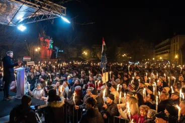 Óriási a Tisza előnye a Medián szerint – elemzés élőben