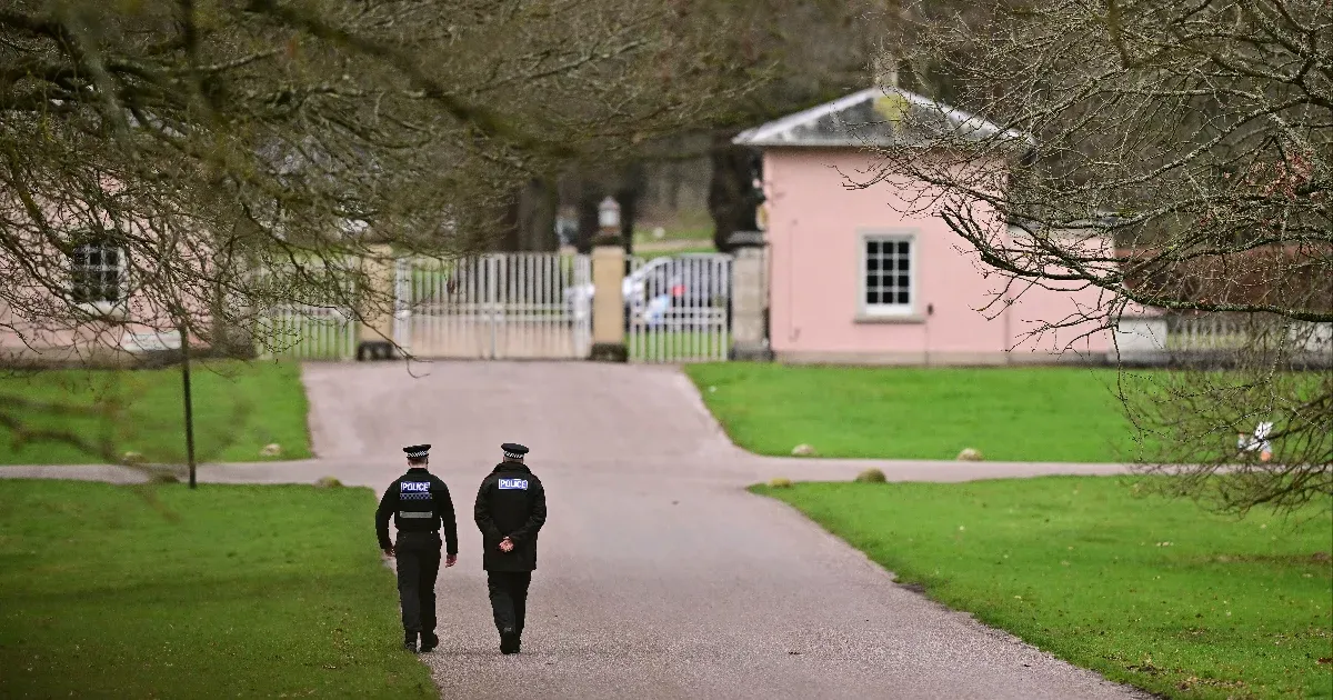 Hat napig tartott a házkutatás András exherceg egykori windsori rezidenciáján