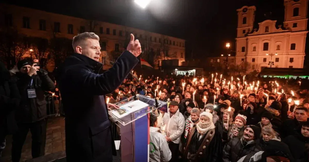 Tisza Párt fokozatosan előnyben a Fideszhez képest a legfrissebb Medián felmérés szerint