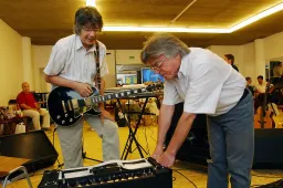 Virtuális koncertet csinálnak az Illés zenekar legendás fellépéséből