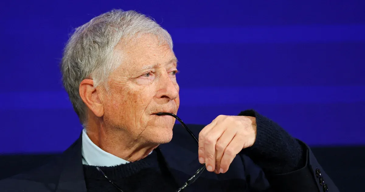 Bill Gates bocsánatot kért az alapítványa munkatársaitól az Epsteinhez fűződő kapcsolata miatt