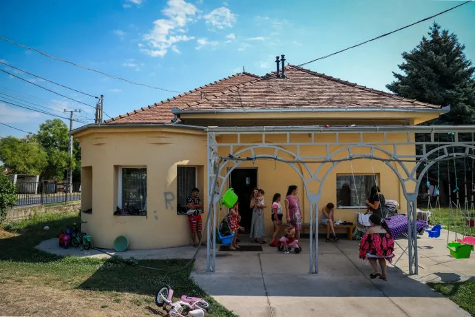 A Fővárosi Törvényszék szerint nem sért uniós irányelvet a rendelet, ami miatt kárpátaljai menekülteket tettek utcára