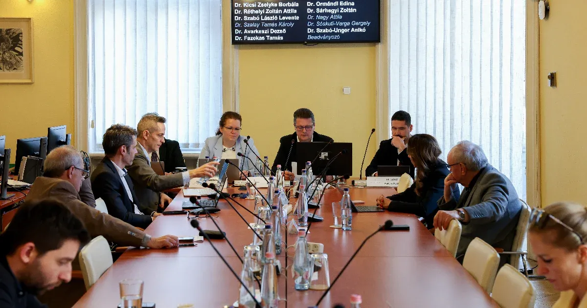 Kampány indult, a Tisza három kifogást nyújtott be.