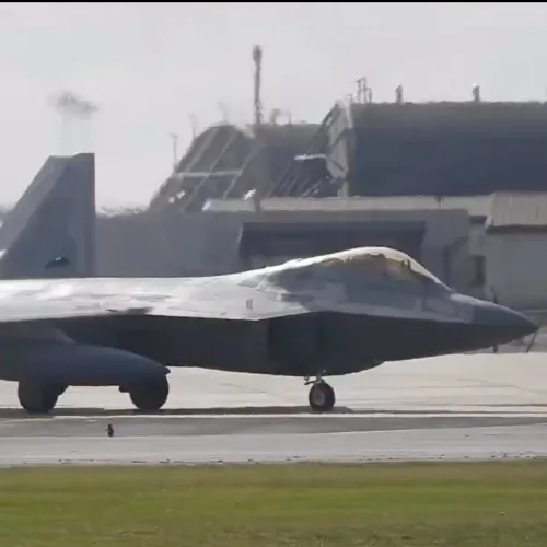 New York Times: Az Egyesült Államok vadászgépeket küldött a Közel-Keletre Kép