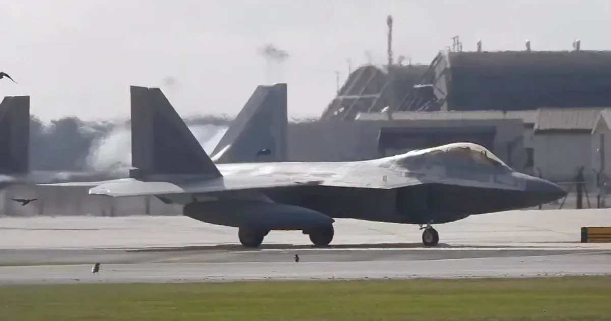 New York Times: Az Egyesült Államok vadászgépeket küldött a Közel-Keletre