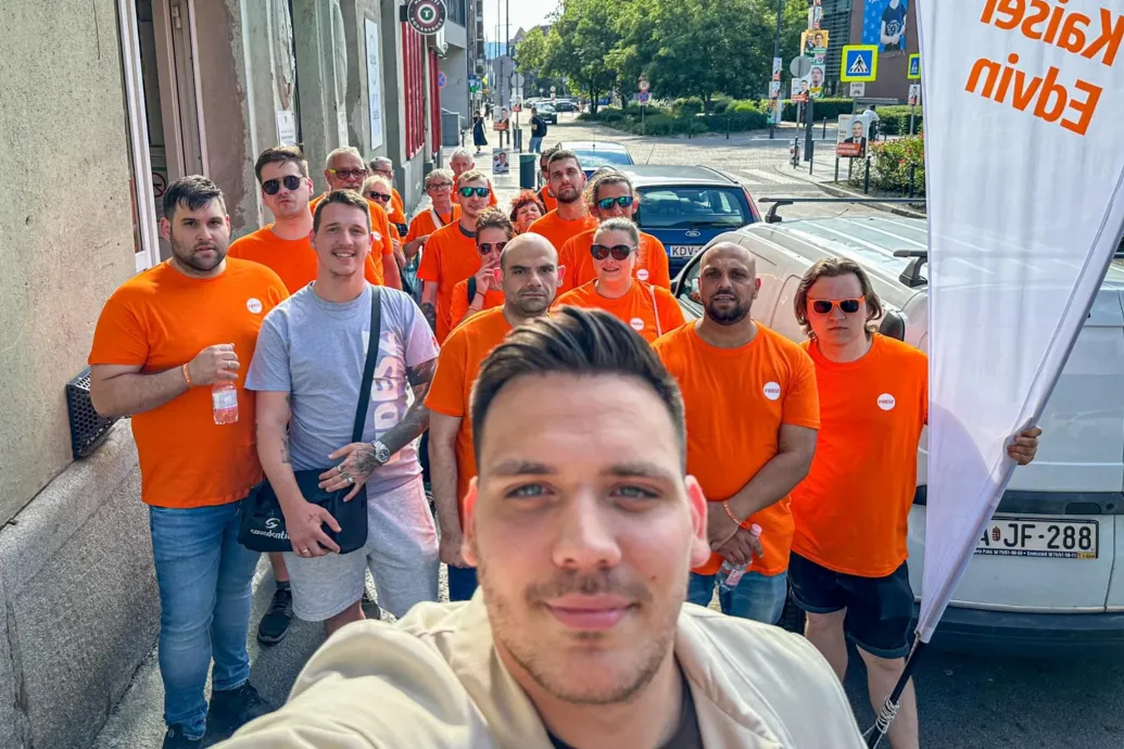 Két éve még fideszes képviselőjelölt volt Józsefvárosban, most egy „5-10 fős részvénytársaságnak” nevezte a szervezetet és kilép