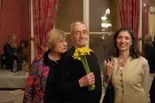 Behavazott lábnyomok és 90 év – Bodor Ádámot ünnepelték a Petőfi Irodalmi Múzeumban