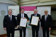 Hiába küldené el egy részüket Nagy Márton, a nagyobb bankoknak eszük ágában sincs kivonulni a magyar piacról