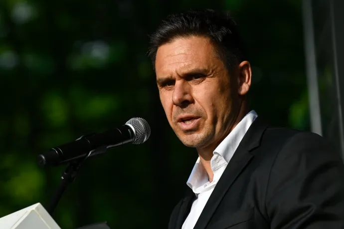 Beteget jelentett Göd polgármestere a testületi ülés előtt