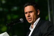 Beteget jelentett Göd polgármestere a testületi ülés előtt