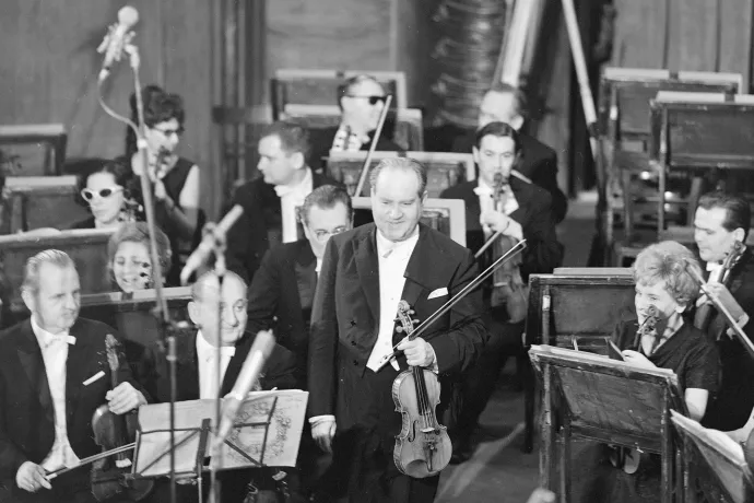 David Ojsztrach a Zeneakadémián 1972-ben – Fotó: Fortepan / Szalay Zoltán